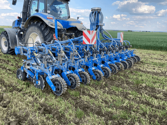 Travail du sol - Préparateur de sol - Préparateur de sol- STRIP-TILL INRO II