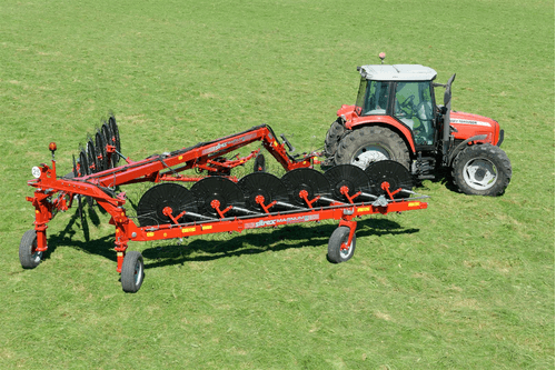 Fenaison - Andaineurs rotatifs - Andaineur SOLEILS MAGNUM EVOLUTION auto-directionnel
