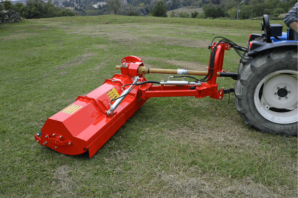 Terre - 3 points entretien - Broyeur à herbes déportable CENTURION SUPER