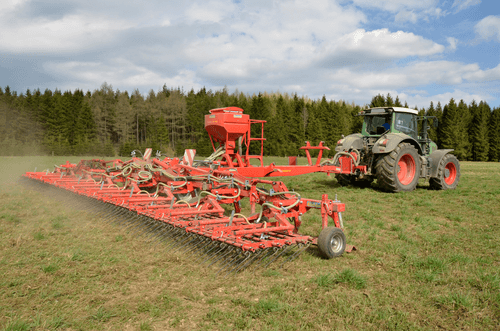 Entretien - Herse prairie, herse étrille - Entretien prairie,  herse, régénérateur et peigne à gazon