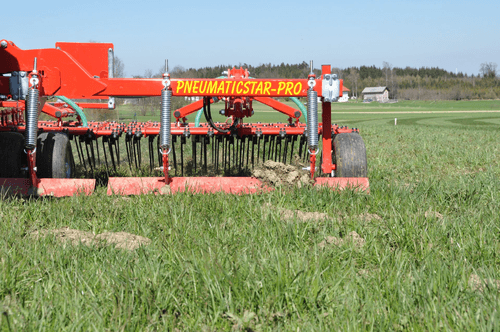 Entretien - Herse prairie, herse étrille - Entretien prairie,  herse, régénérateur et peigne à gazon