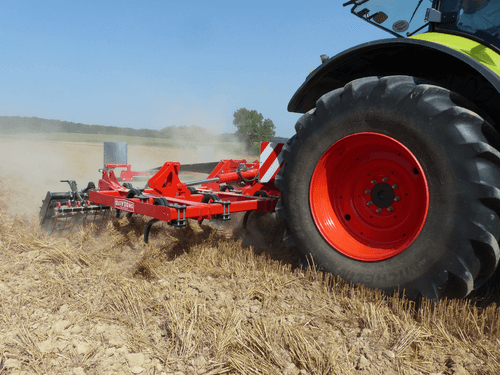 Travail du sol - Outils à dents - Cultivateur Canadien CLR 35 5 m