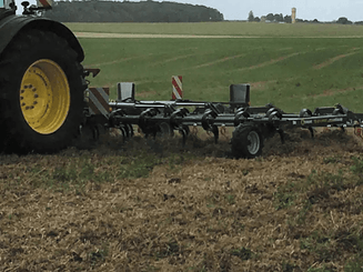 Travail du sol - Déchaumeur à dents - Scalpeur CULTISCALP